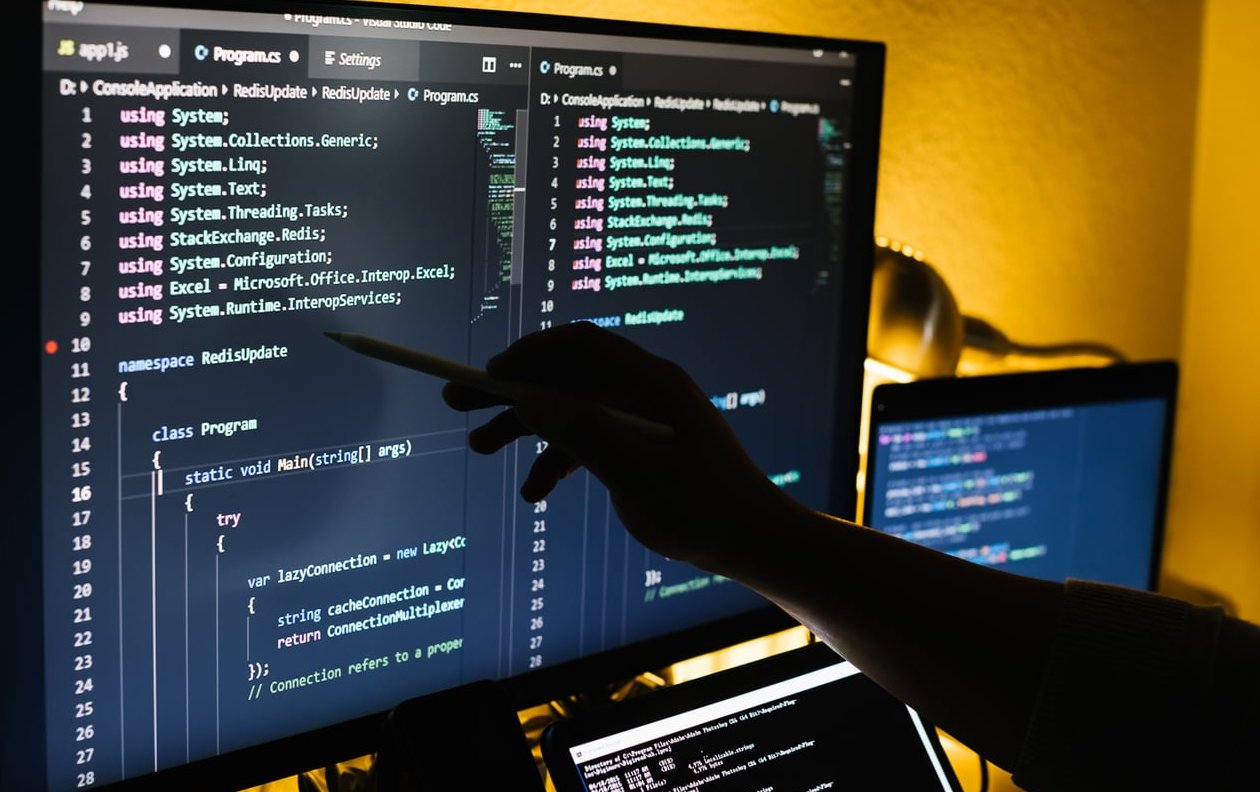 code laptop developer
