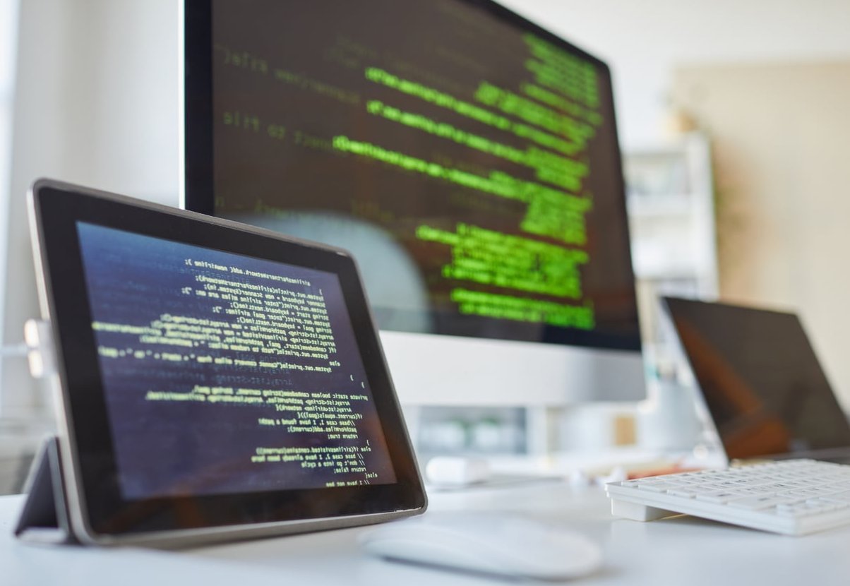 react code laptop