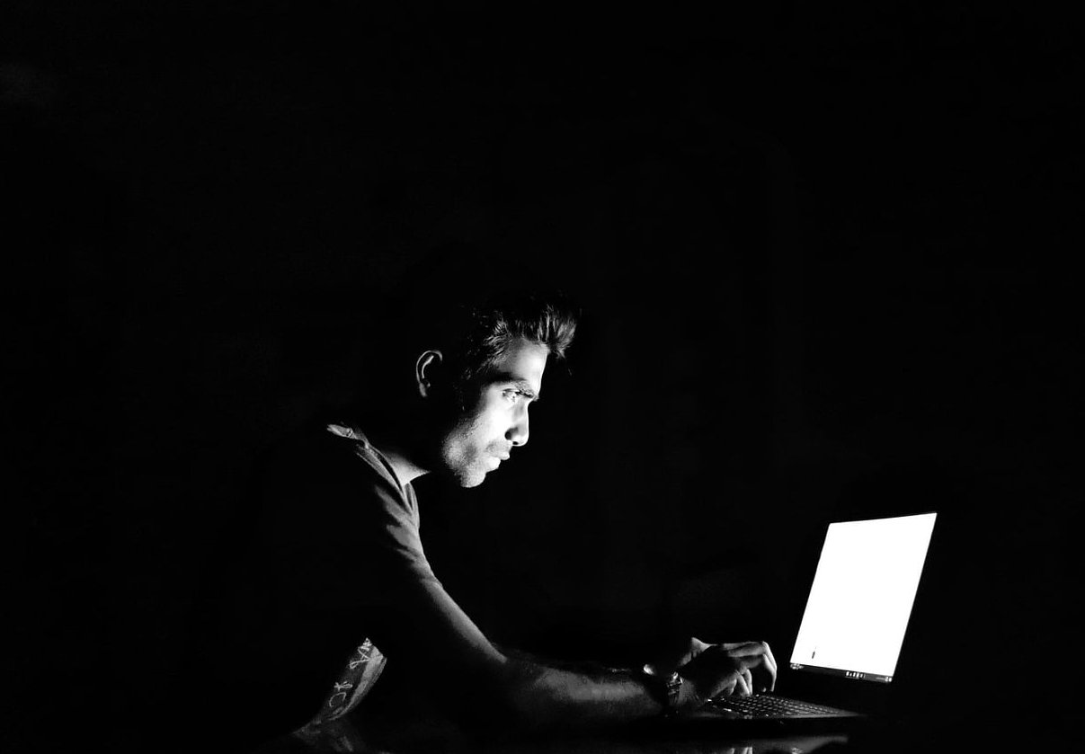 nodejs code laptop